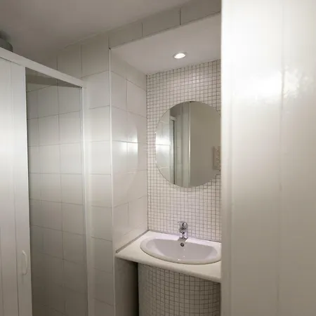 Guggenheim Guest house